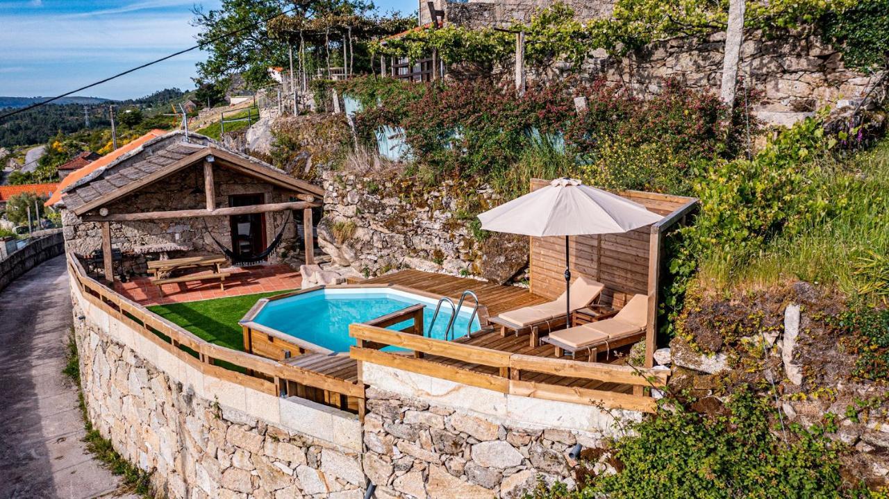 Chalet Chale Dos Penedos, Sossego E Piscina Privada Moncao