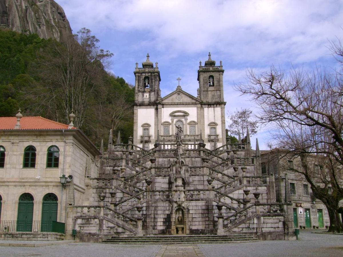 Chale Dos Penedos, Sossego E Piscina Privada Chalet Moncao